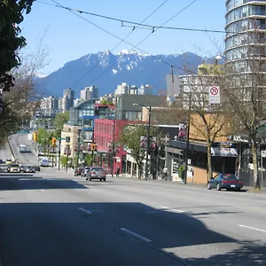 Charming Heritage With Mountain And City Views Apartment